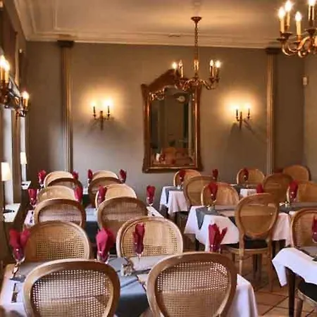Hotel Il Castello Borghese 3*