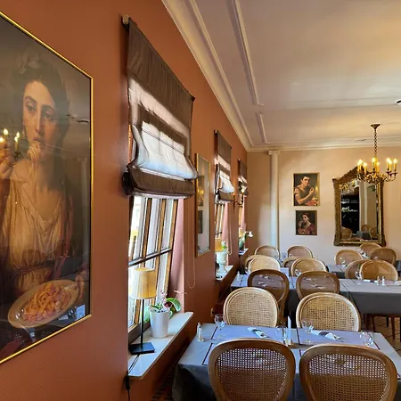 Casa Borghese فندق 3*