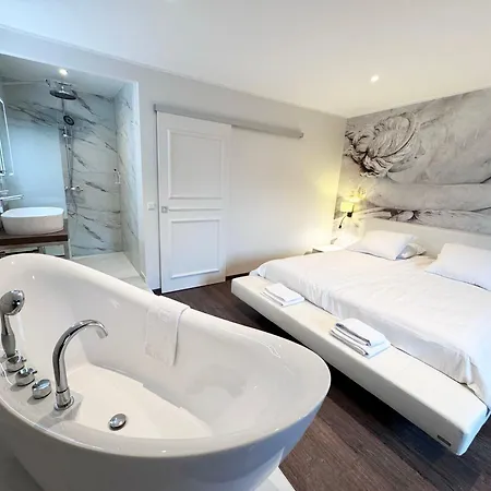 Casa Borghese Hotel