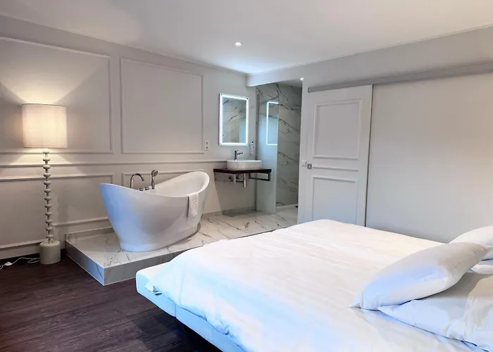 Hotel Casa Borghese 3*